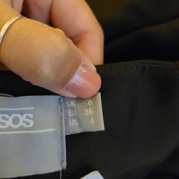 ASOS Black Pleated Skirt, Women's Size 4 - Picture 6 of 7